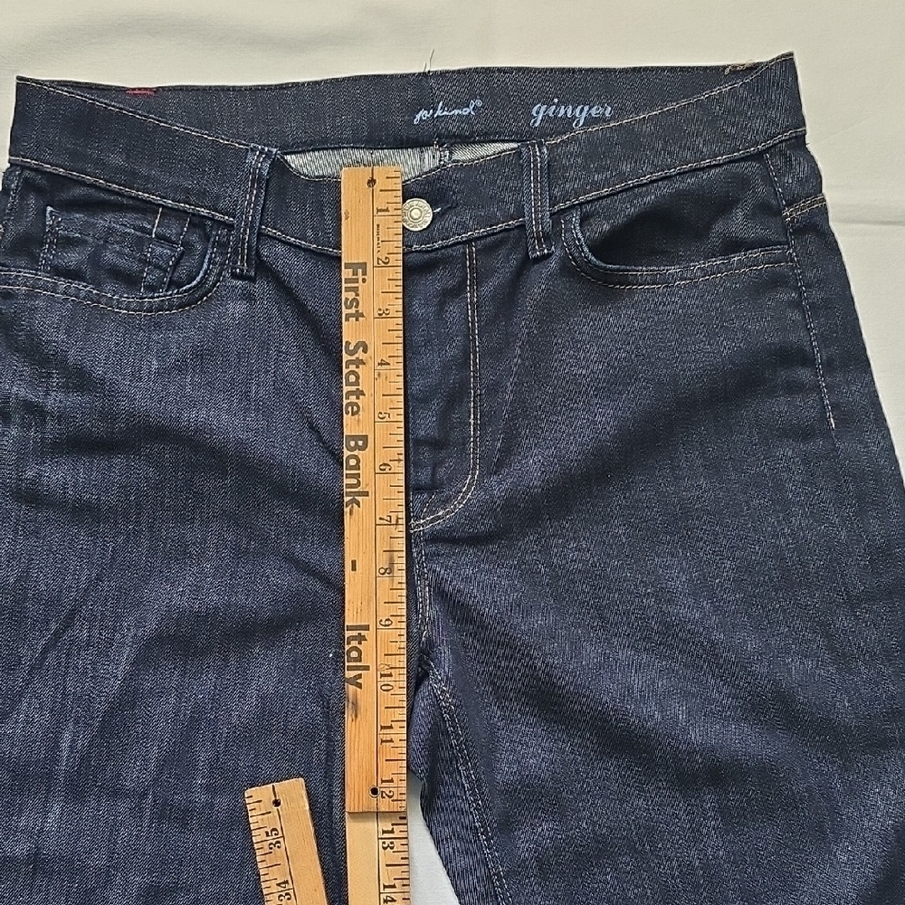 7 For All Mankind - Picture 4 of 10